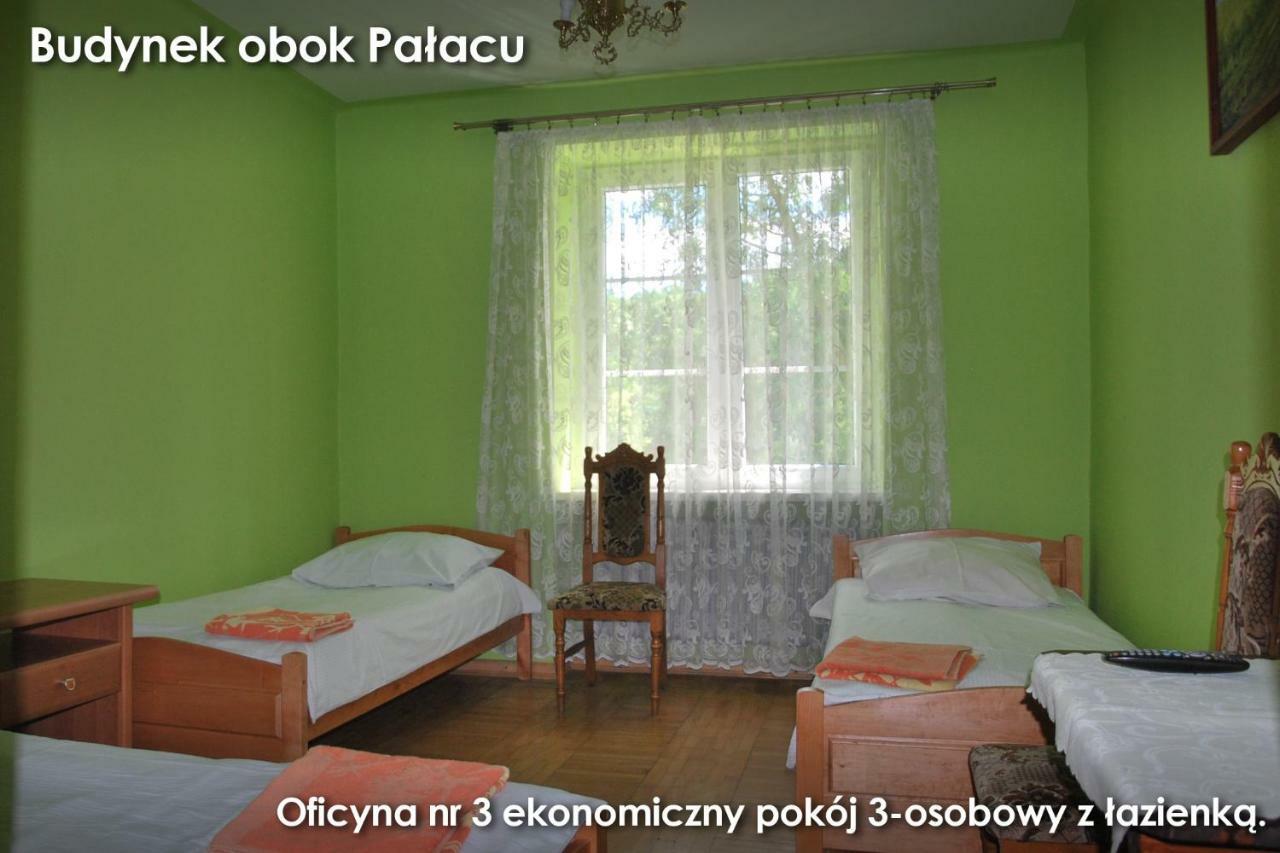 Palac W Czyzowie Szlacheckim Czyzow Szlachecki Room photo